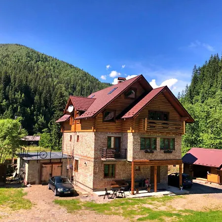 Guest house під магурою 3*